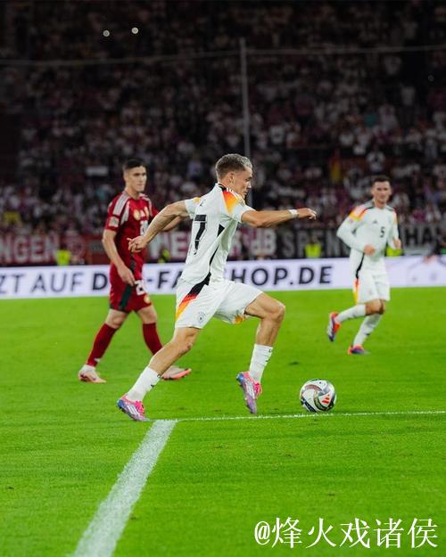 德媒：多特恐采取强硬态度，施洛特贝克期待豪门召唤